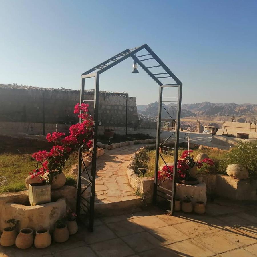 Infinity Lodge Wadi Musa Exterior photo